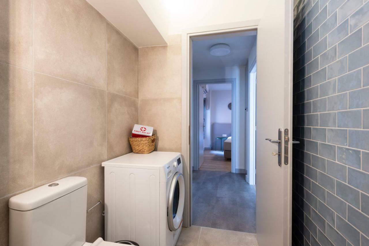 Groundfloor 2Br Apt With Smallyard Near The Heart Of カラマタ エクステリア 写真
